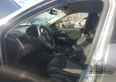 2017 Jeep Cherokee Sport z USA, uszkodzony, nr VIN 1C4PJLAB0HW623480